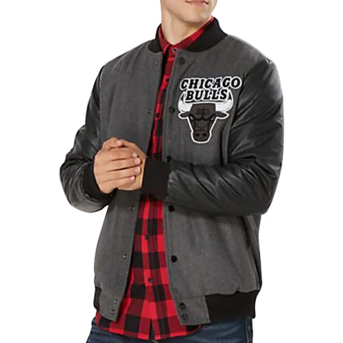 Chicago Bulls Varsity Jacket - Black/Red